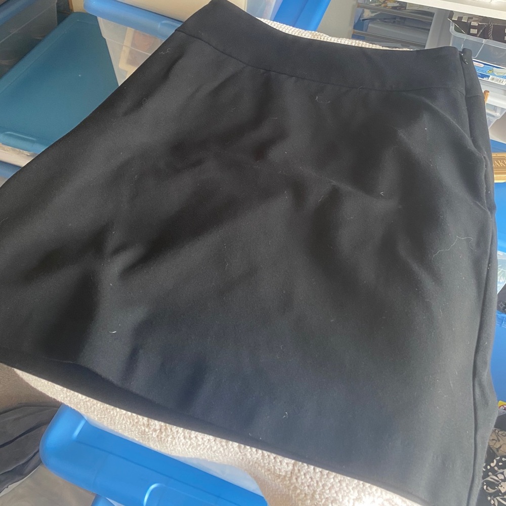 WHBM pencil skirt with size zipper. Thigh length